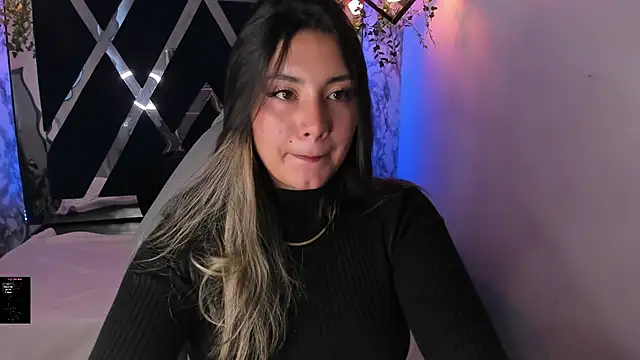 Snapshot of Lia_14_ chatting on 01.04.25 Lia 14 online show from 01.04.25
