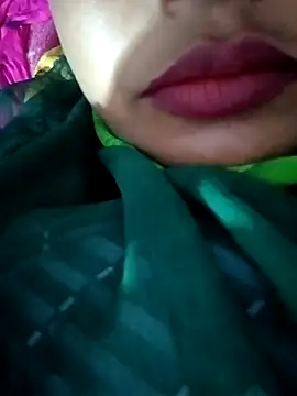 Hotmohni online show from 02.13.25