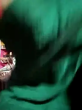 Hotmohni online show from 02.23.25