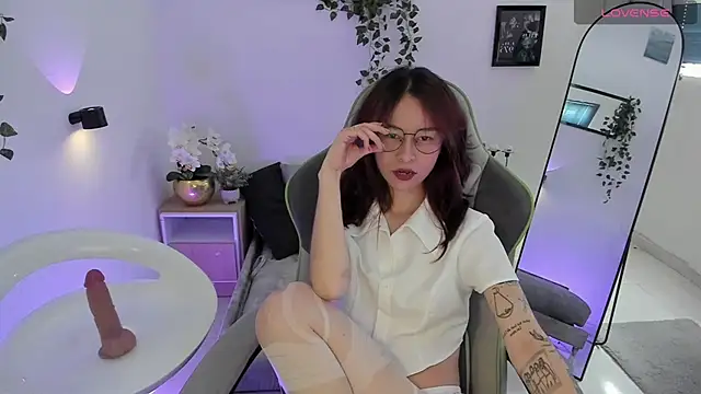 rosse 98  online show from 01.30.25