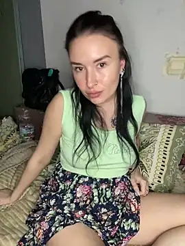 Roxana Bell online show from 04.21.26