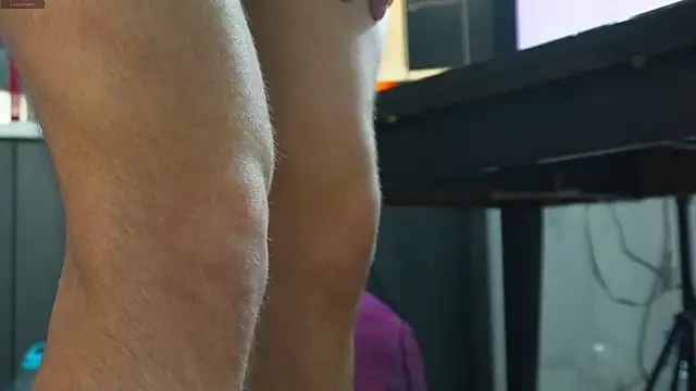 Snapshot of danielkraigforu chatting on 12.16.24 danielkraigforu online show from 12.16.24