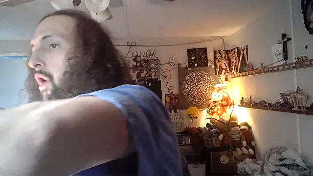 Snapshot of BobbyQ29 chatting on 01.16.26 BobbyQ29 online show from 01.16.26