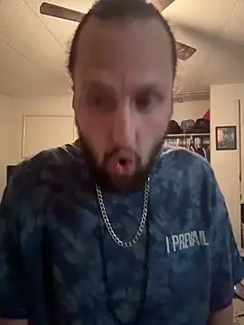 Snapshot of BobbyQ29 chatting on 02.13.26 BobbyQ29 online show from 02.13.26