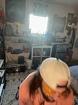 Snapshot of BobbyQ29 chatting on 03.01.26 BobbyQ29 online show from 03.01.26