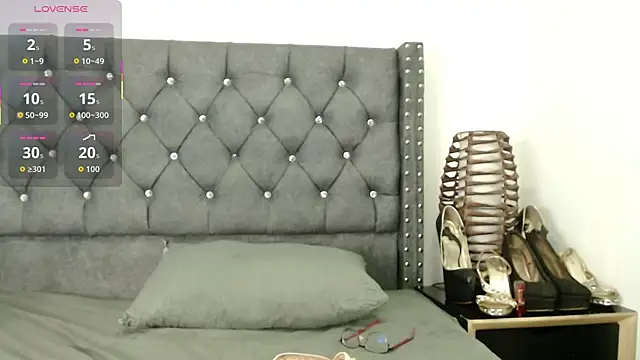 Snapshot of KhateShar chatting on 10.02.25 KhateShar online show from 10.02.25