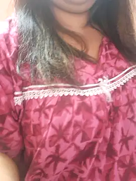 Snapshot of Ravina_patil1 chatting on 02.19.25 Ravina patil1 online show from 02.19.25