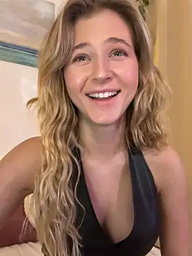 LunaRase online show from 12.27.24