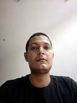 Snapshot of daddylove87 chatting on 09.12.25 daddylove87 online show from 09.12.25