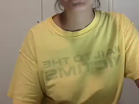 Snapshot of isabellalisa chatting on 02.12.25 isabellalisa online show from 02.12.25