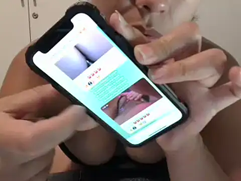 Snapshot of isabellalisa chatting on 02.15.25 isabellalisa online show from 02.15.25