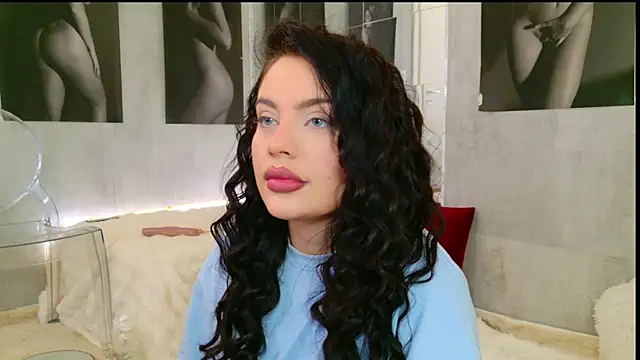 Snapshot of celia_chanel chatting on 04.28.26 celia chanel online show from 04.28.26