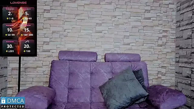 BellaOdisea online show from 10.29.25