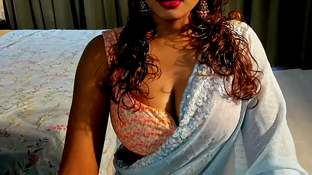 Snapshot of Bad_Girl_Kayra69 chatting on 06.24.26 Bad Girl Kayra69 online show from 06.24.26