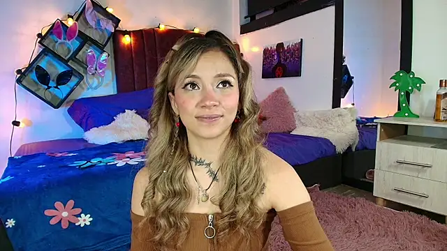 alisson zafiro  online show from 03.07.25