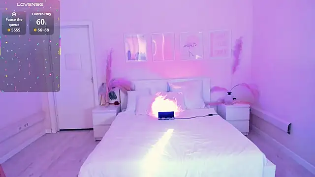 Lil Amelie online show from 04.01.26