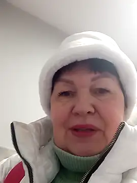 Snapshot of FantasyMichelle chatting on 01.10.25 FantasyMichelle online show from 01.10.25