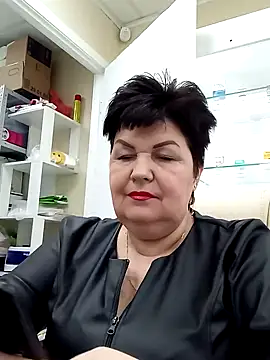 Snapshot of FantasyMichelle chatting on 01.25.25 FantasyMichelle online show from 01.25.25