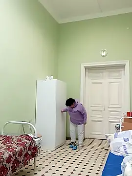 Snapshot of FantasyMichelle chatting on 02.01.25 FantasyMichelle online show from 02.01.25