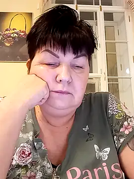 Snapshot of FantasyMichelle chatting on 02.02.25 FantasyMichelle online show from 02.02.25