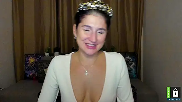 Snapshot of Alianna_Solo_Kisses chatting on 11.27.25 Alianna Solo Kisses online show from 11.27.25