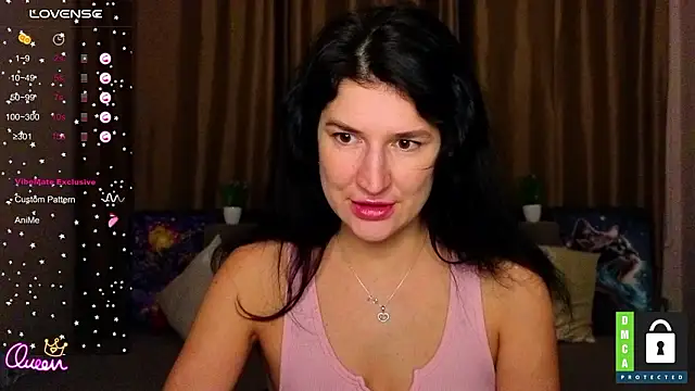 Snapshot of Alianna_Solo_Kisses chatting on 02.02.26 Alianna Solo Kisses online show from 02.02.26