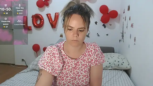 hotmilf4uxxx online show from 06.11.26