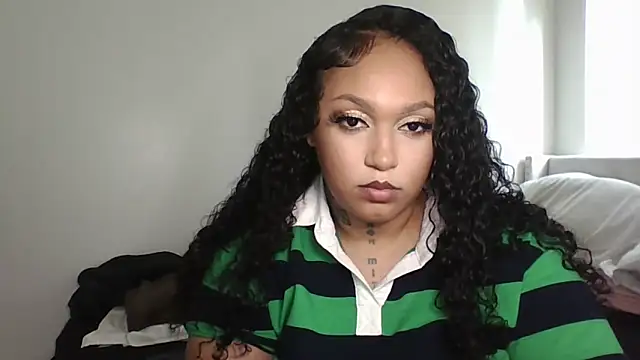 Snapshot of jaydadior chatting on 10.20.25 jaydadior online show from 10.20.25
