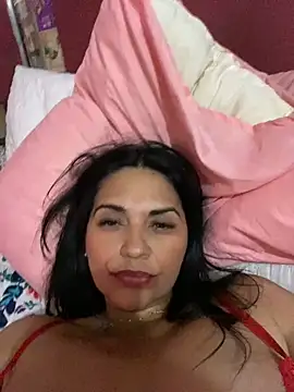 Snapshot of paolagomez_ chatting on 01.12.25 paolagomez online show from 01.12.25