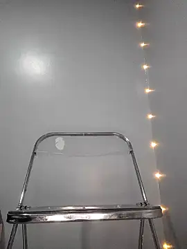 Snapshot of kinkybeby chatting on 02.24.25 kinkybeby online show from 02.24.25