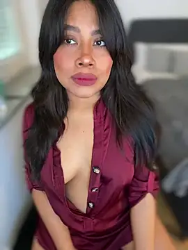 Snapshot of -Sammyxxx chatting on 02.05.25 -Sammyxxx online show from 02.05.25