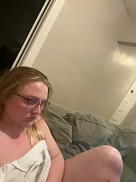 PhatAssBlond online show from 01.11.25