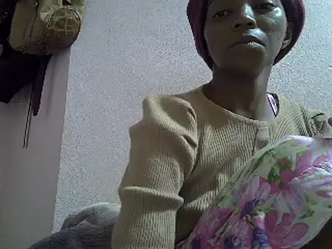 Snapshot of ElianeHot chatting on 02.28.25 ElianeHot online show from 02.28.25