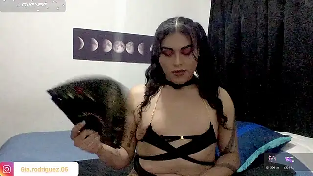 Ariana Rodriguez  online show from 07.07.26