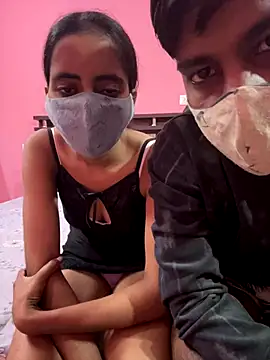 Snapshot of crezyfuck63 chatting on 11.27.25 crezyfuck63 online show from 11.27.25