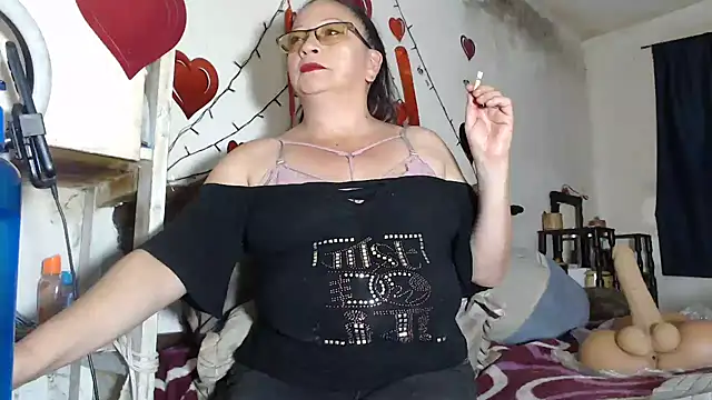 Vivianmature online show from 11.22.25