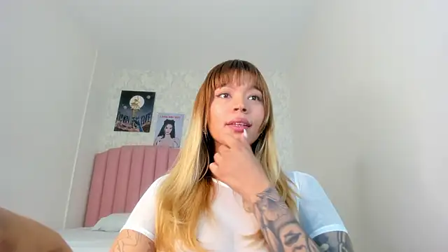 Adria ross online show from 02.11.26