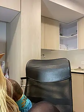 kary bunny3 online show from 01.19.26