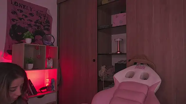 Snapshot of Natasna2 chatting on 03.14.26 Natasna2 online show from 03.14.26