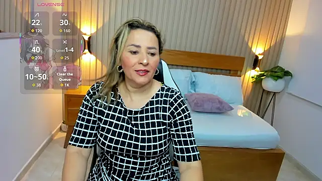 luciana ballesteros  online show from 05.29.26