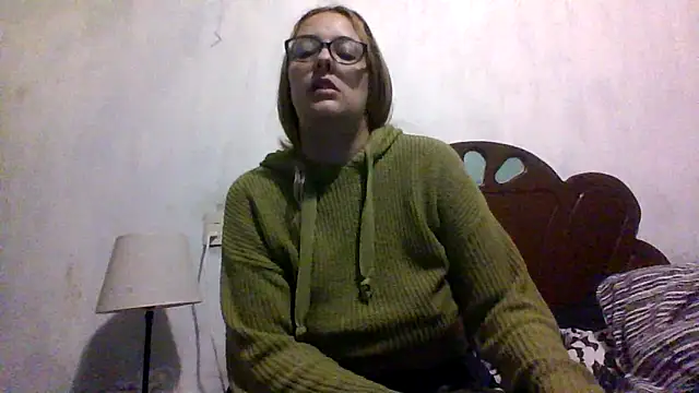 Samanthat33 online show from 10.11.25