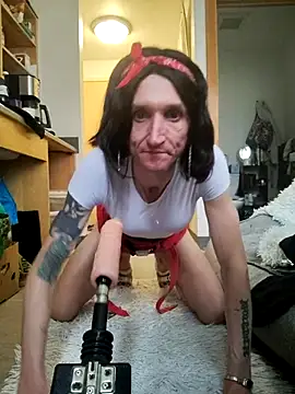 Snapshot of BirdmanJR11th chatting on 09.21.25 BirdmanJR11th online show from 09.21.25