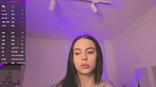 Snapshot of Aleejaa__ chatting on 04.28.26 Aleejaa online show from 04.28.26