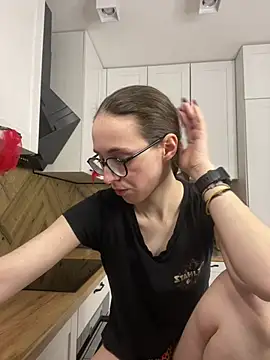 MartiniiSelenna online show from 04.10.26