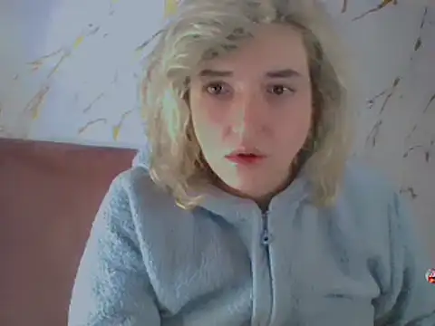 Snapshot of rawan_arab chatting on 03.22.25 rawan arab online show from 03.22.25