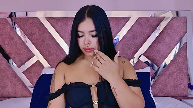 MarianaGarciaa   online show from 04.22.26