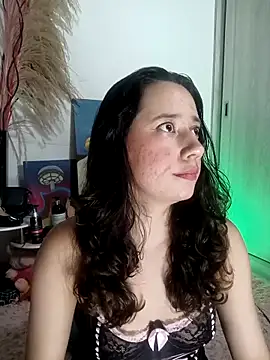 lovely kitt online show from 02.06.26