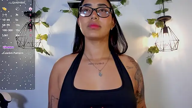 melanieecox online show from 05.22.26