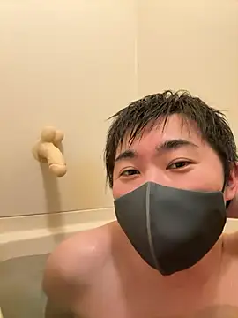 Snapshot of kentyken chatting on 03.23.26 kentyken online show from 03.23.26