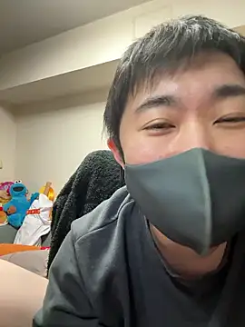 Snapshot of kentyken chatting on 04.17.26 kentyken online show from 04.17.26
